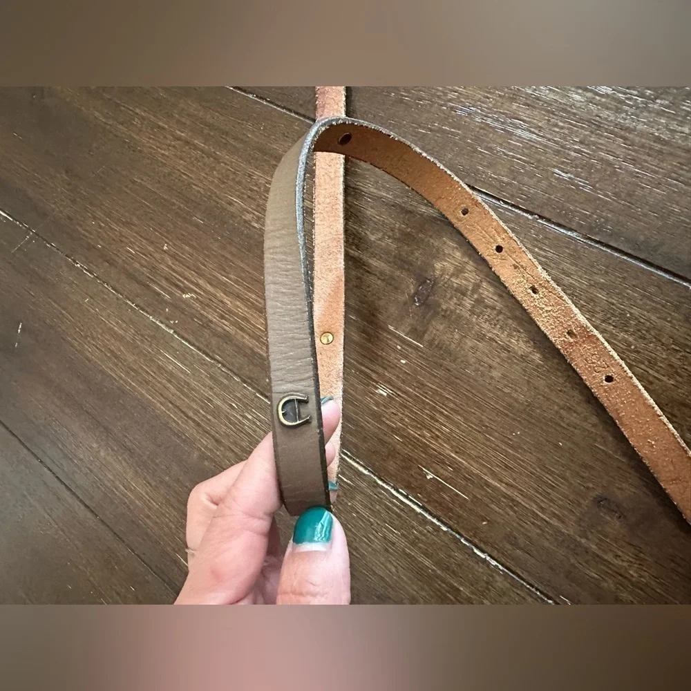 Vintage Etienne Aigner belt